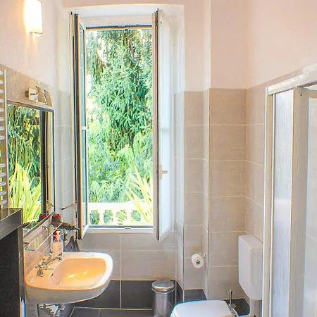Daire Palazzina Giardinolago *