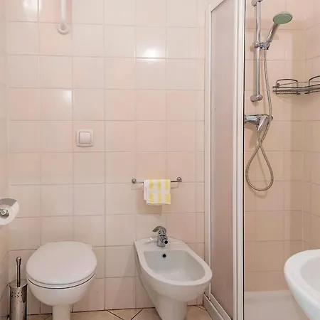 Apartment Palazzina Giardinolago *