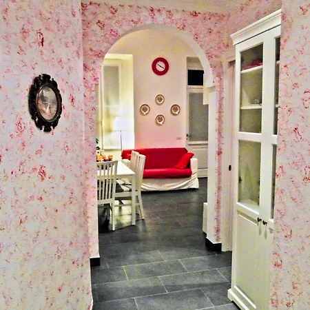 Palazzina Giardinolago * גראבדונה