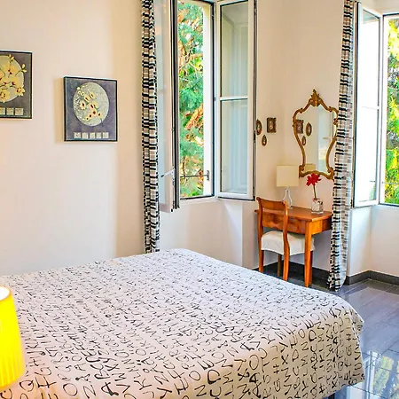 Palazzina Giardinolago * גראבדונה